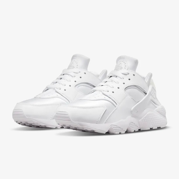 NEW Nike Air Huarache - Picture 1 of 4